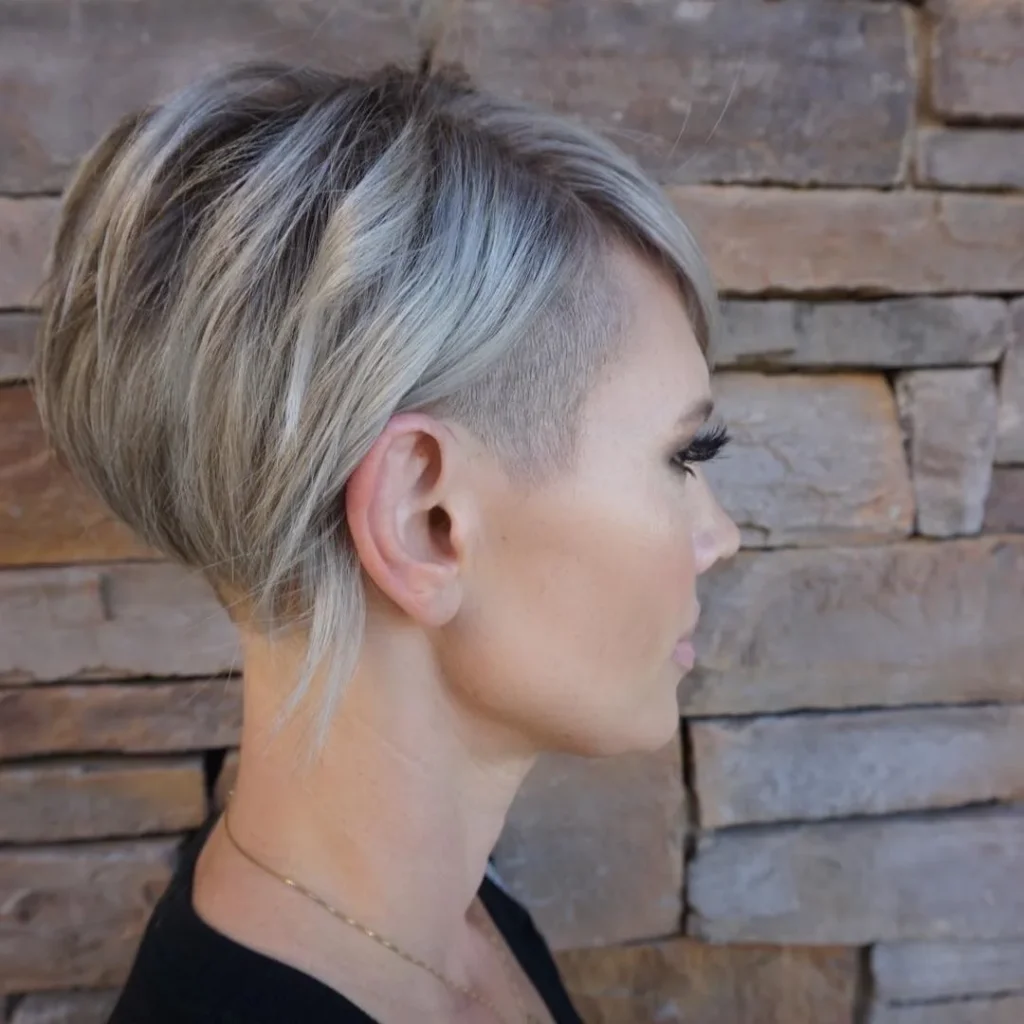 Texturierter Undercut-Bob