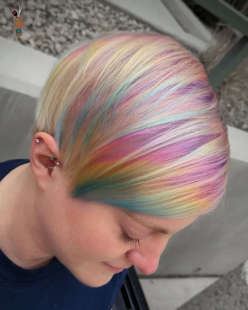 Regenbogenfarbener asymmetrischer Pixie-Schnitt