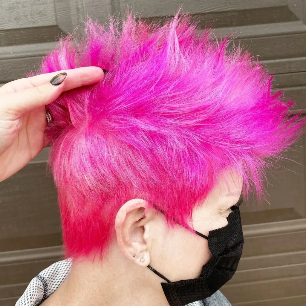 Extra stacheliger, pinker Pixie