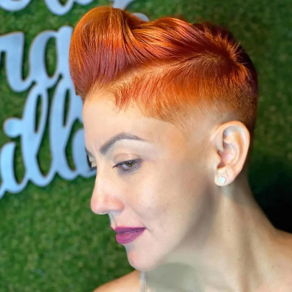 Pompadour-Pixie