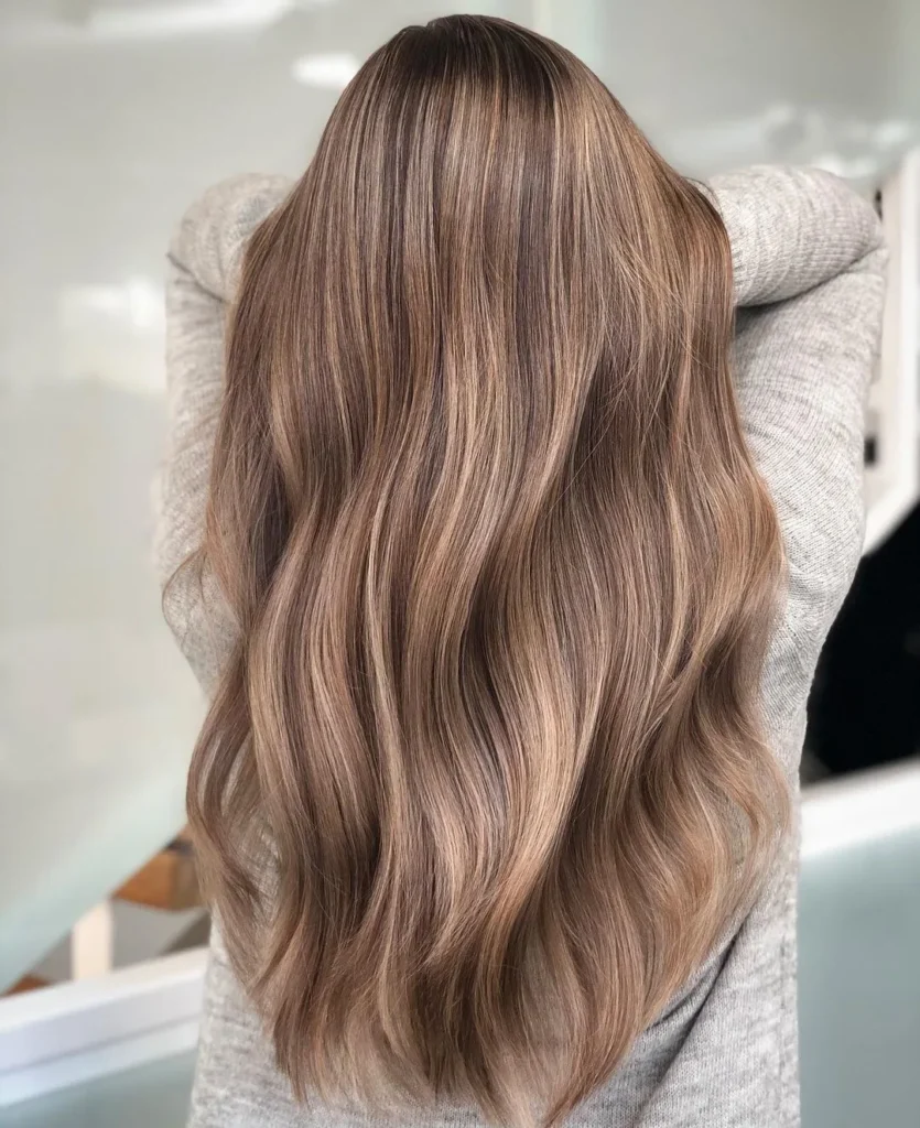  Sandiges Braun und blonde Balayage