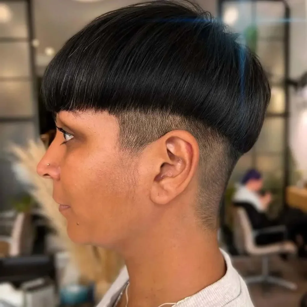 Bowl-Cut für dichtes Haar