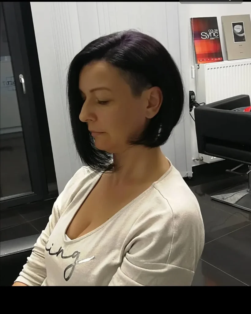 Langer Undercut Bob