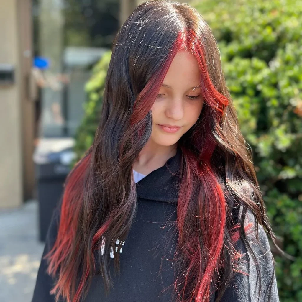 Rotes und braunes Haar für Teenager