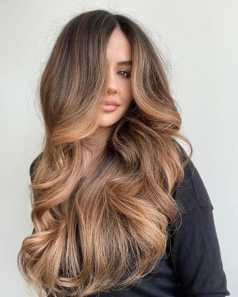 Sattes Honigbraun Balayage