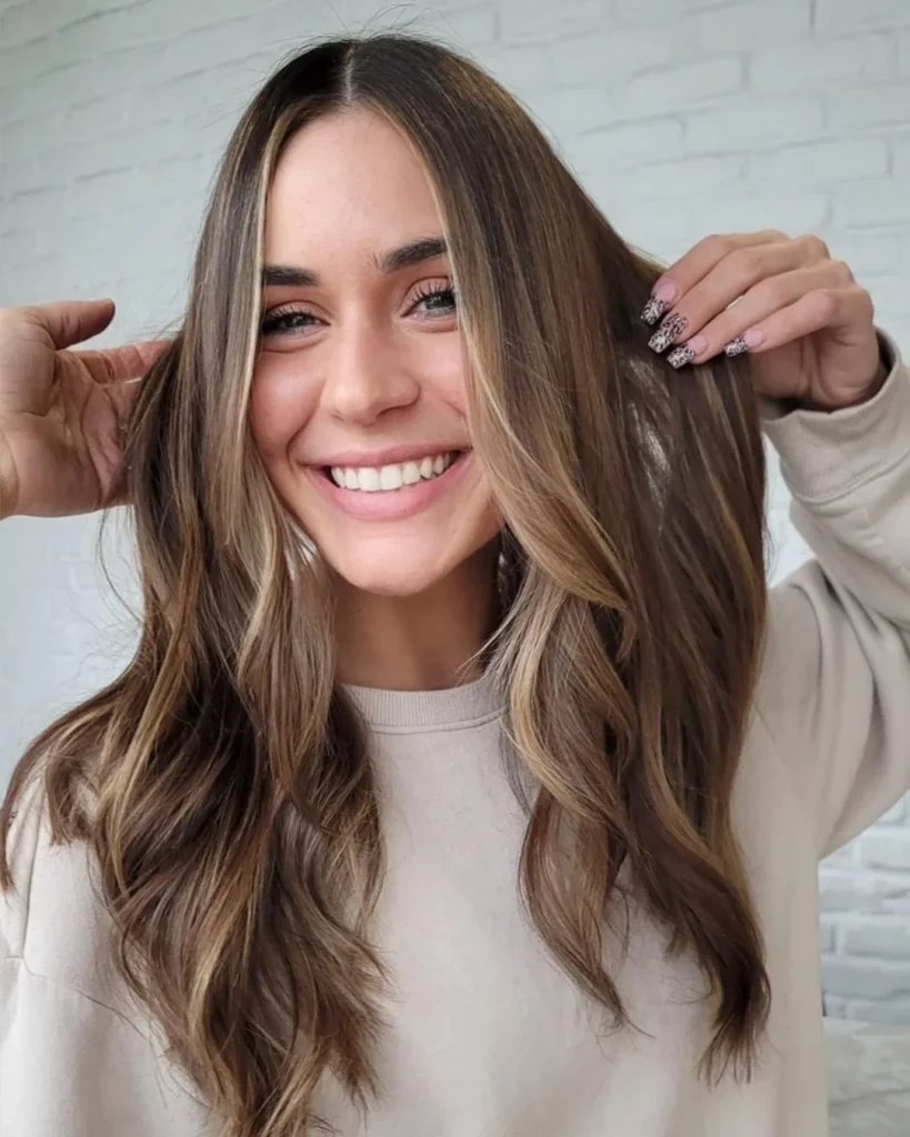 Brünett-Dunkelblond Balayage