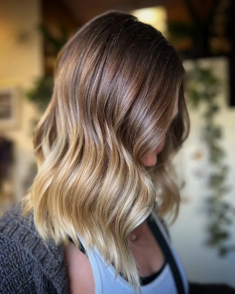 Cowboy-Kupfer Balayage Ombre