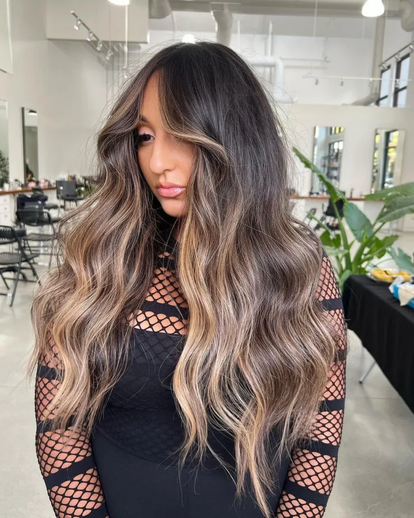  Dunkles Vanille-Brünett Balayage