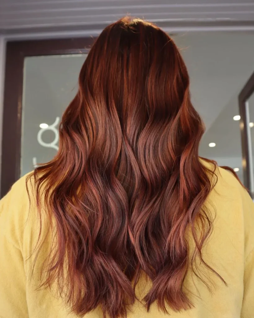 Flammende Cowboy-Kupfer-Balayage