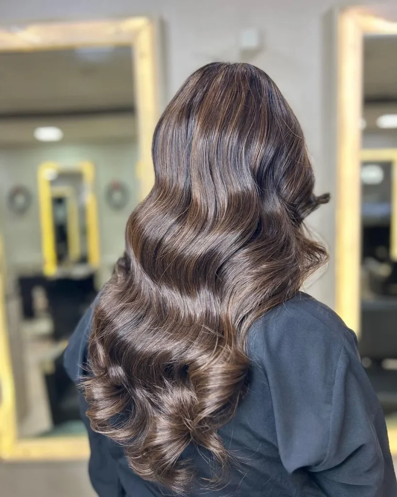 Honig-Walnuss-Balayage