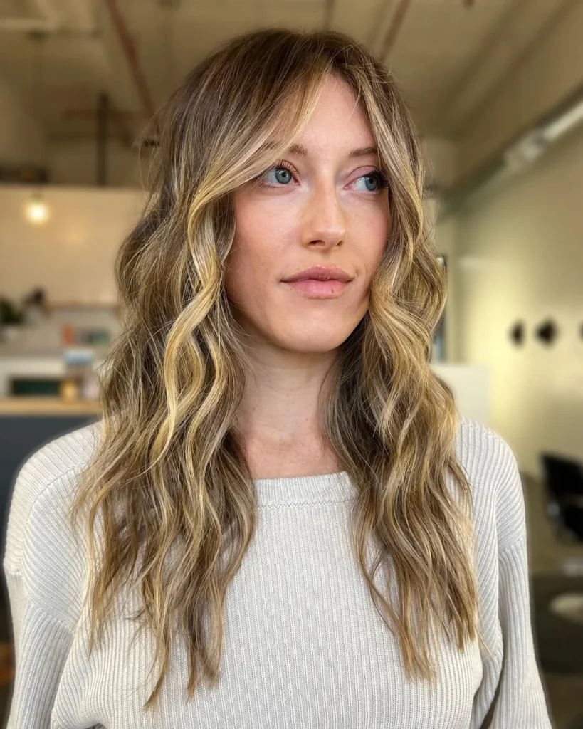 Stückiges Blond Balayage