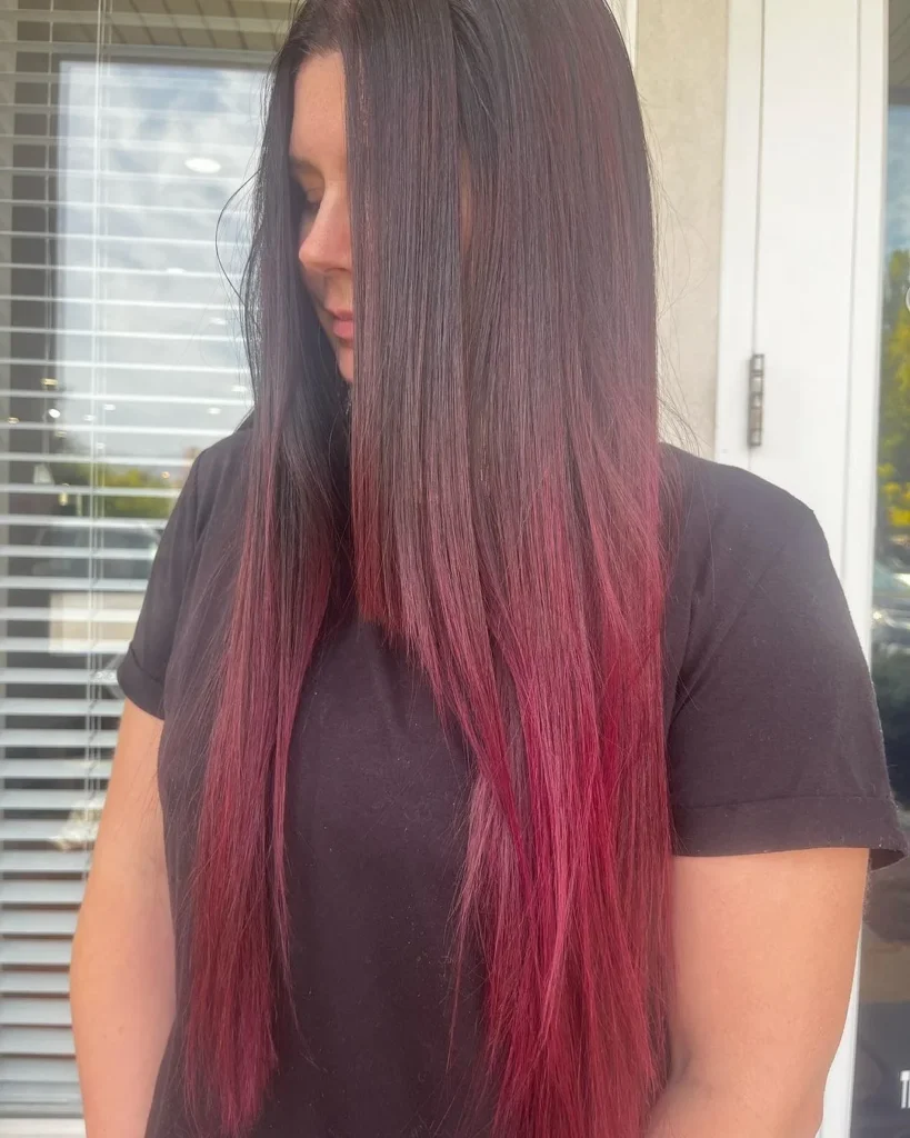 Beeren-Magenta Balayage