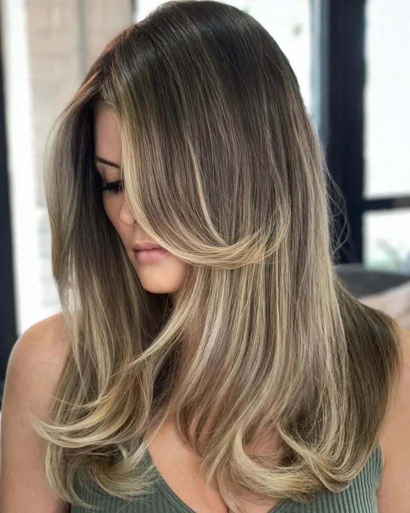  Blondes Balayage auf blondem Haar