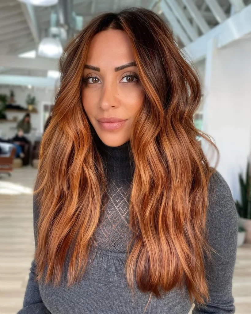 Dunkelkupfer Balayage