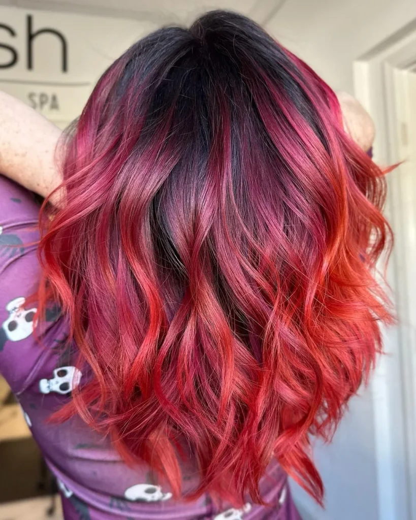 Kräftiges Rot Balayage