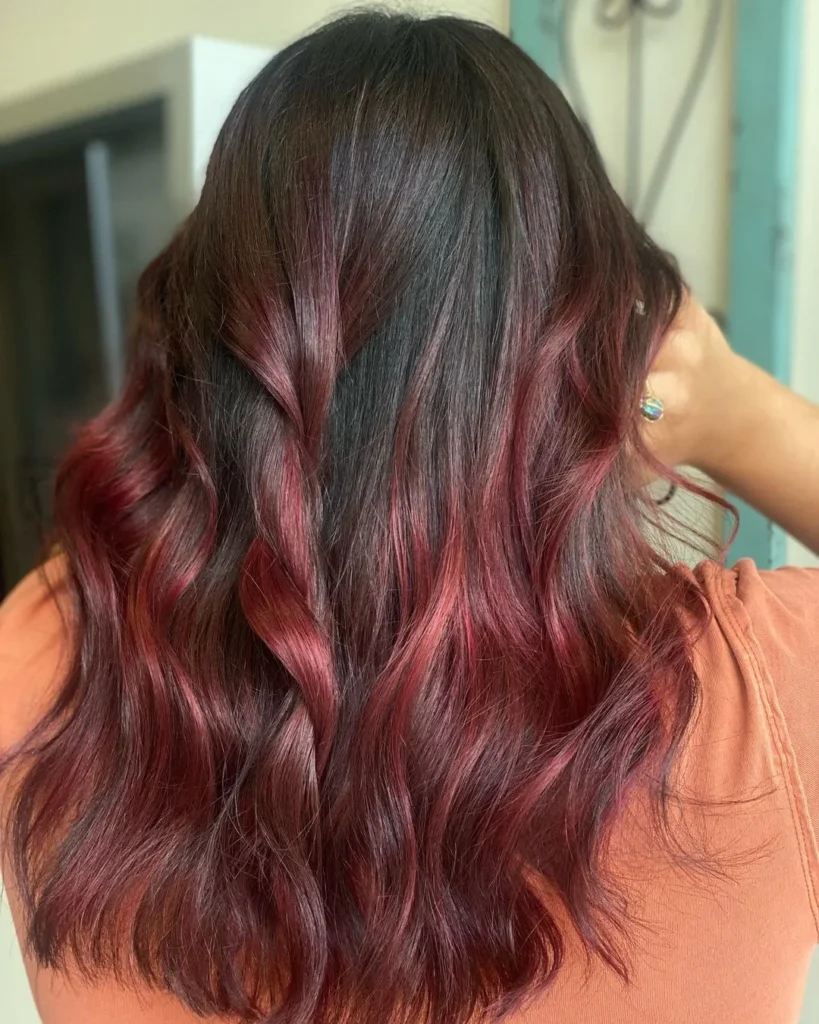 Merlot-Rot Balayage