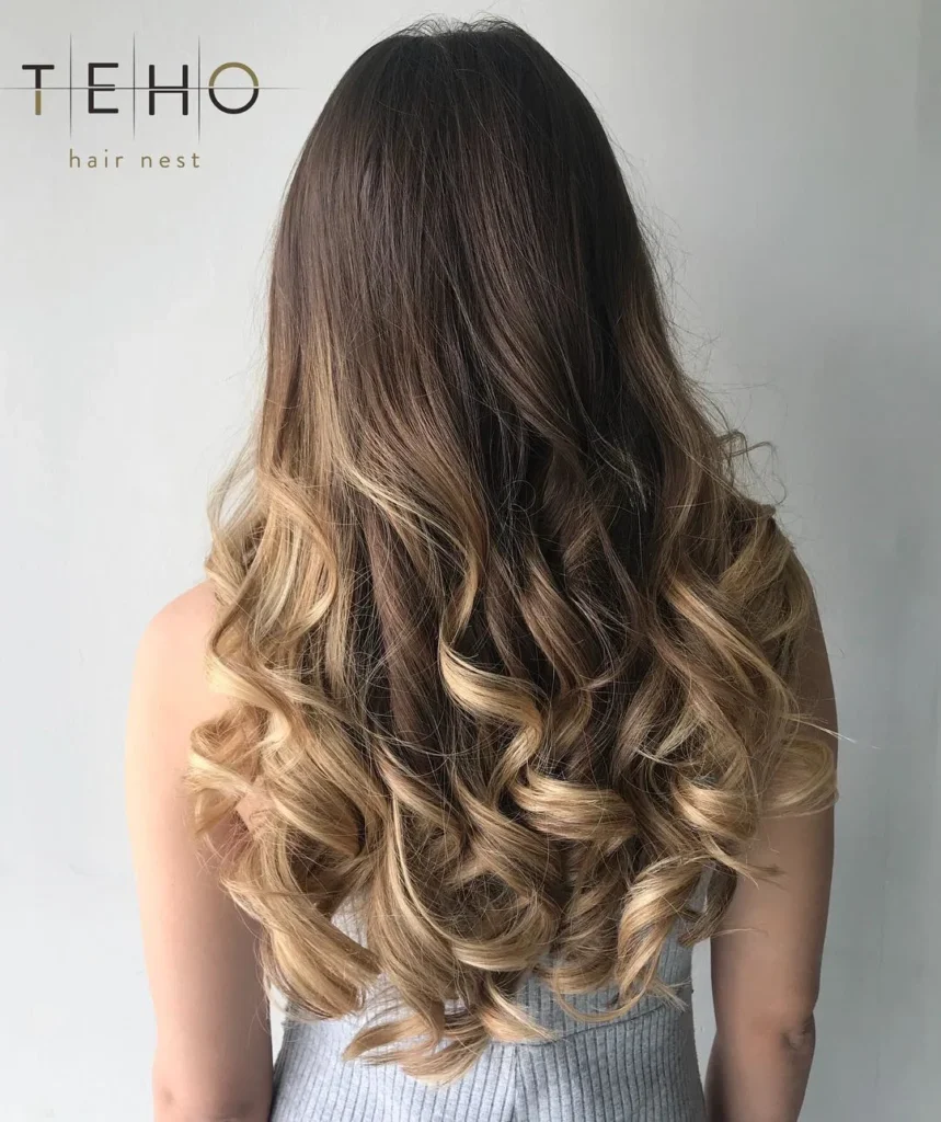 Blonde Balayage-Wellen